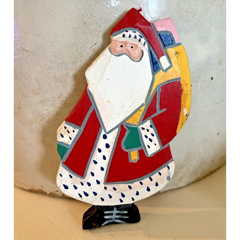 Vintage Santa Wood Handpainted Folk Art Christmas Tree Sitter Shelf Decor 5.5"